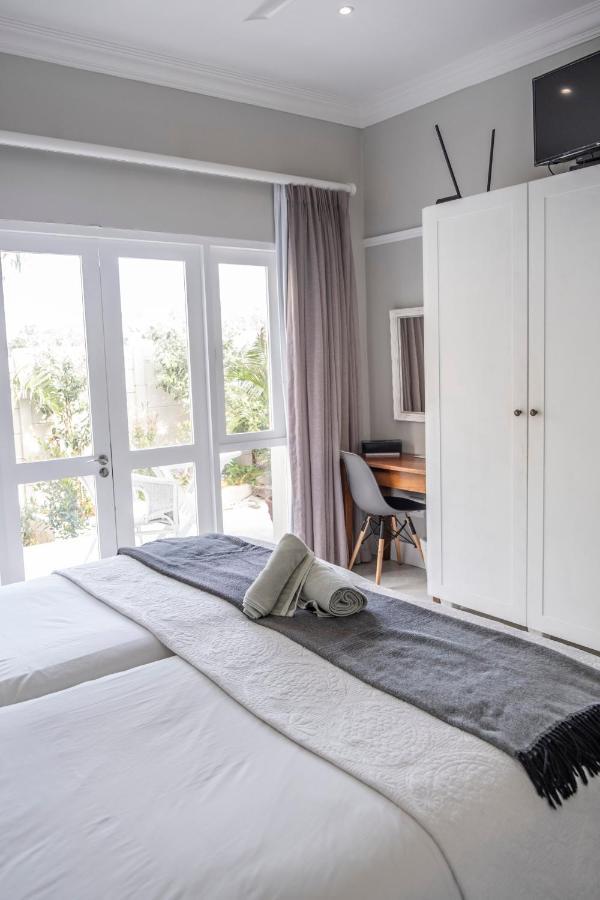 Conifer Beach House Port Elizabeth Kültér fotó