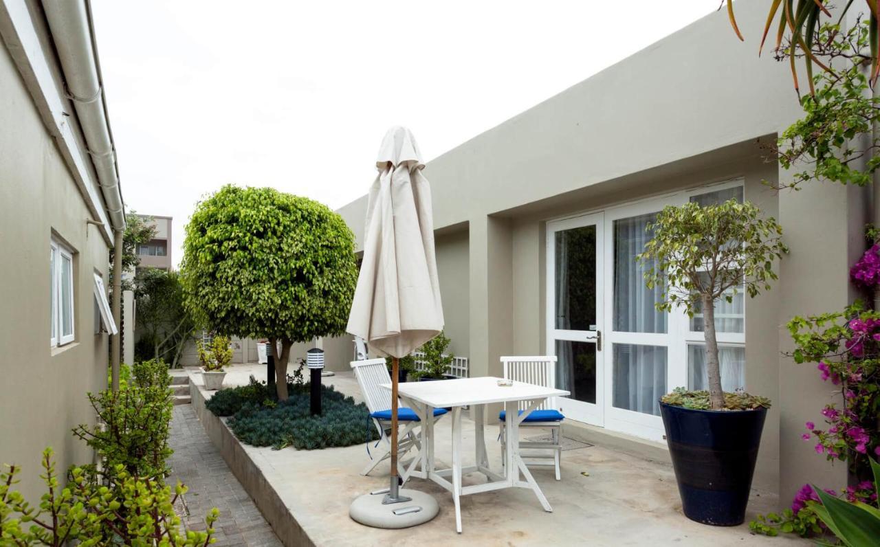 Conifer Beach House Port Elizabeth Kültér fotó